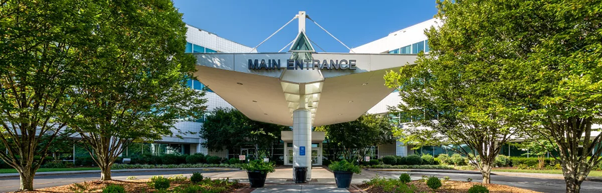 Bristol Regional Medical Center main entrance front building