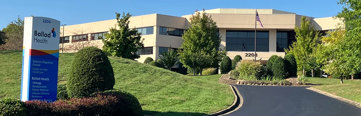 2204 Pavilion Drive front entrance exterior building